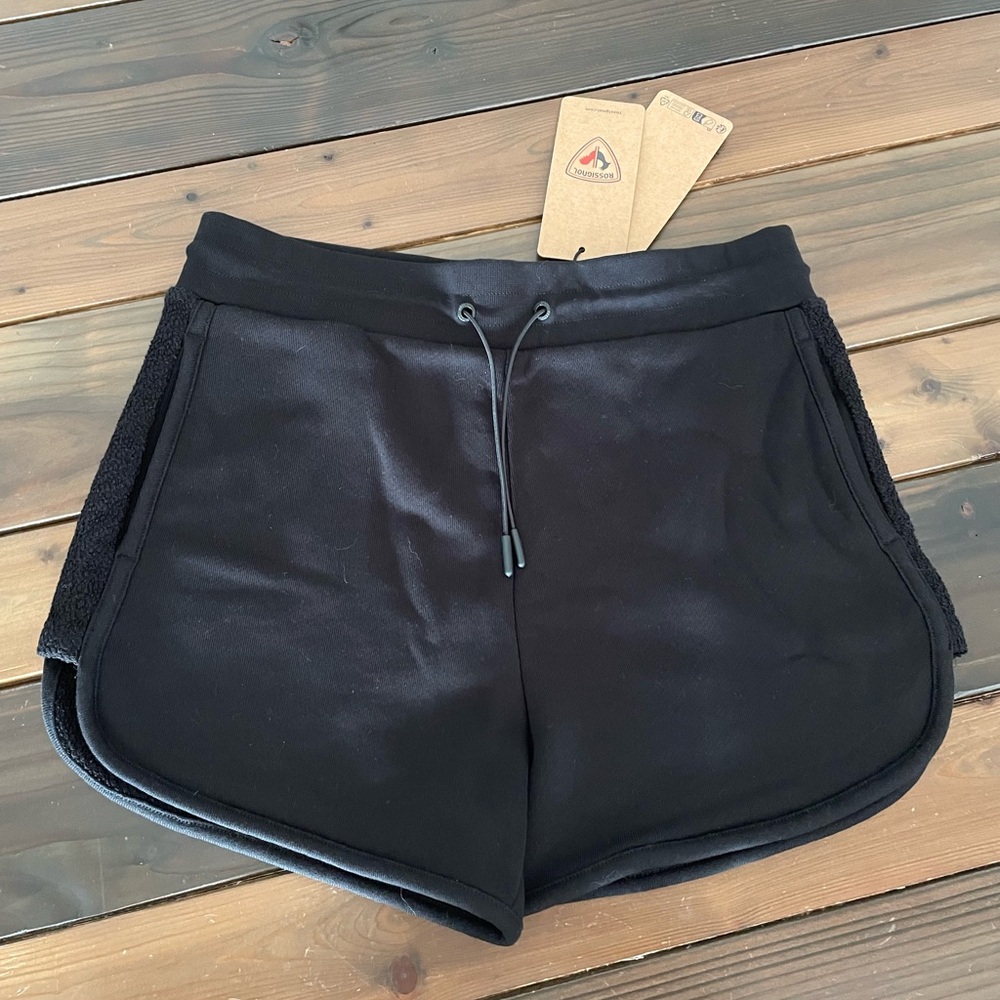 NEW Women's Shorts
